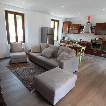 דירה Pitel House *